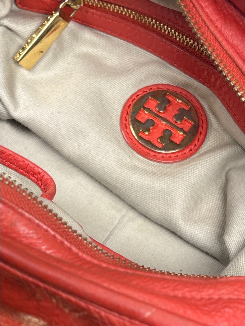 Tory burch Red Orange Amanda - Leather Shoulder Tote Bag with Gold Accents. - Picture 12 of 13